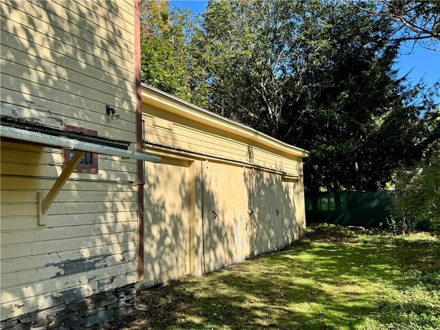 44 Elm Street, Oneonta, NY 13820