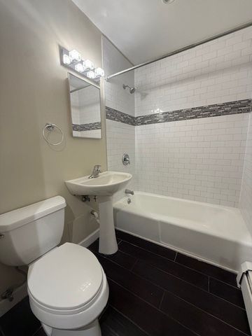 527 W Eastman Street 1c, Arlington Heights, IL 60005