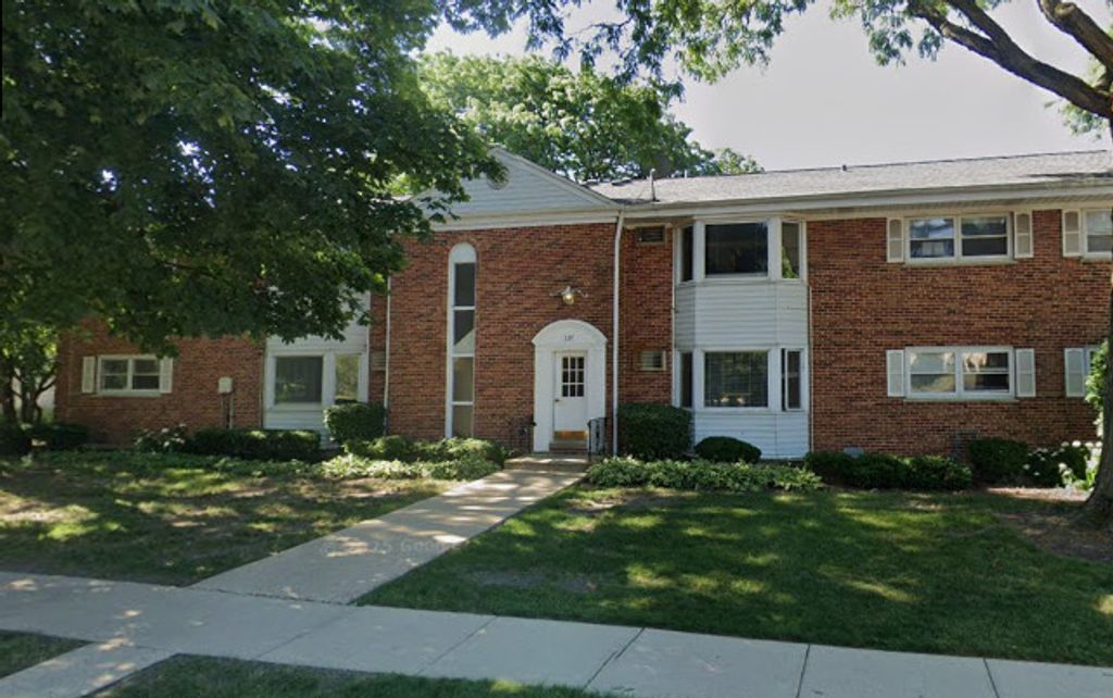 527 W Eastman Street 1c, Arlington Heights, IL 60005