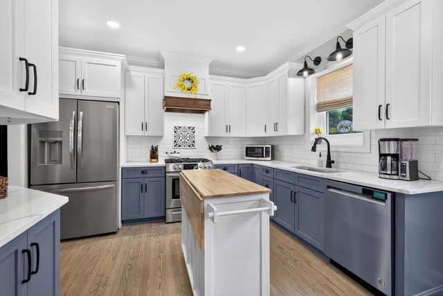 9513 Brimstone Lane, Raleigh, NC 27613