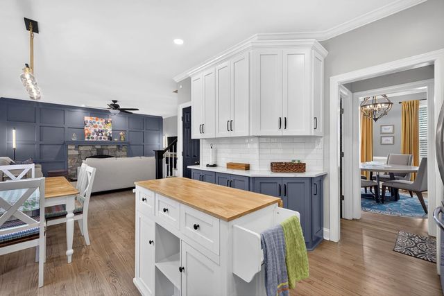 9513 Brimstone Lane, Raleigh, NC 27613