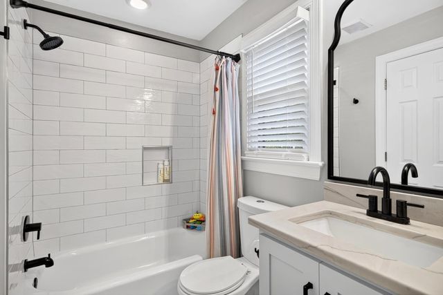9513 Brimstone Lane, Raleigh, NC 27613
