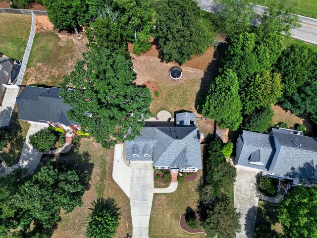 9513 Brimstone Lane, Raleigh, NC 27613