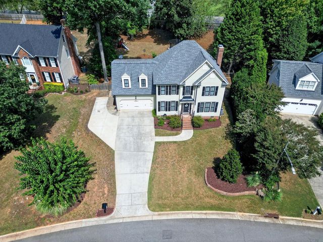 9513 Brimstone Lane, Raleigh, NC 27613