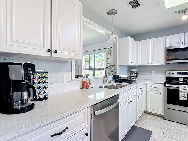 3536 PINE TREE LOOP, Haines City, FL 33844