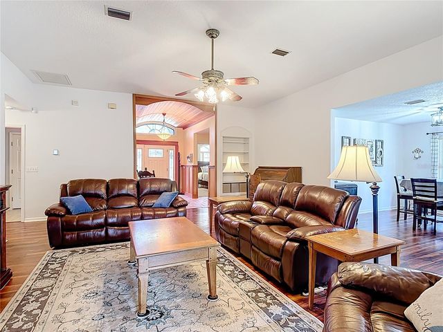 3536 PINE TREE LOOP, Haines City, FL 33844