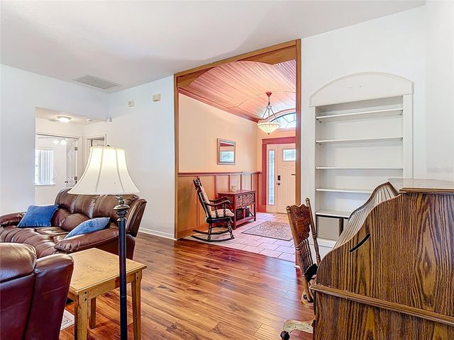 3536 PINE TREE LOOP, Haines City, FL 33844