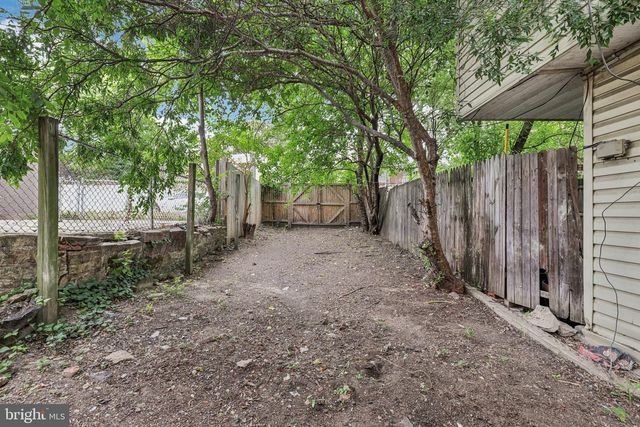 410 N CHESTER ST, Baltimore, MD 21231