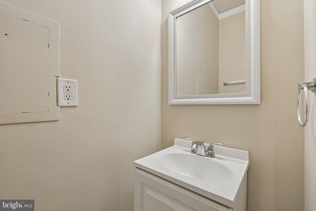 410 N CHESTER ST, Baltimore, MD 21231