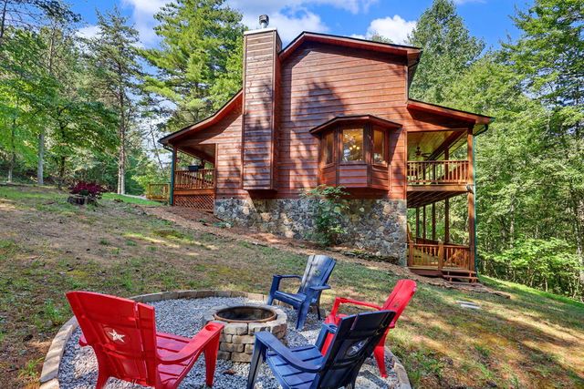 2824 Pat Colwell Road, Blairsville, GA 30512