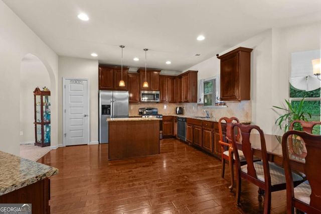 6127 Riddle Court, Douglasville, GA 30134