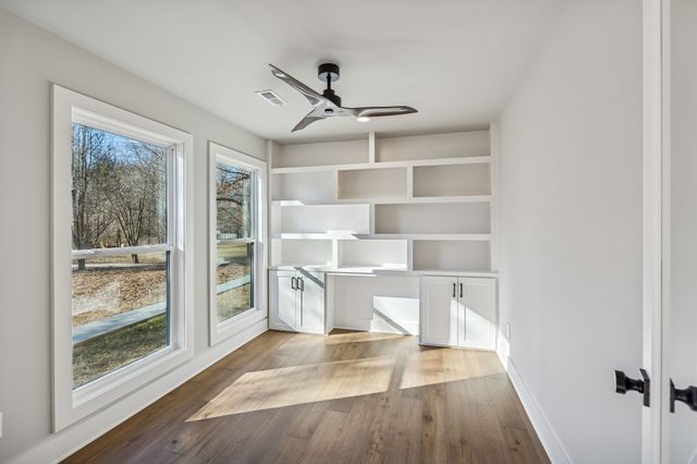 628 Vaughans Gap Rd, Spring Hill, TN 37174