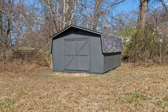 628 Vaughans Gap Rd, Spring Hill, TN 37174