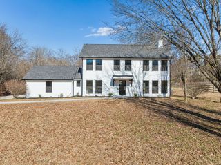 628 Vaughans Gap Rd, Spring Hill, TN 37174
