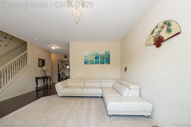 42261 Mandalay Court, Sterling Heights, MI 48313