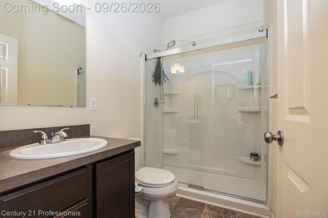 42261 Mandalay Court, Sterling Heights, MI 48313