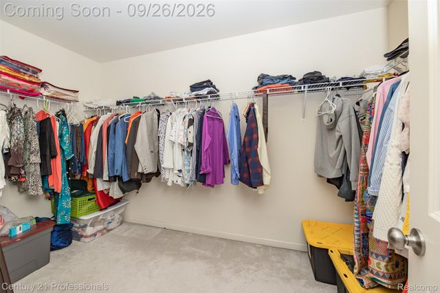 42261 Mandalay Court, Sterling Heights, MI 48313