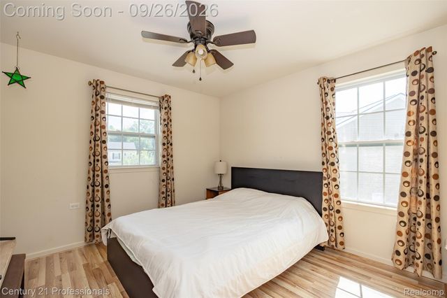 42261 Mandalay Court, Sterling Heights, MI 48313