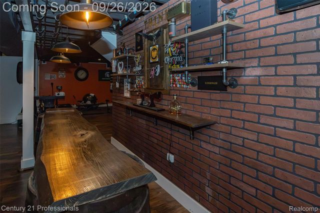 42261 Mandalay Court, Sterling Heights, MI 48313