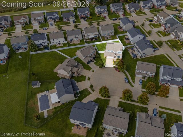 42261 Mandalay Court, Sterling Heights, MI 48313