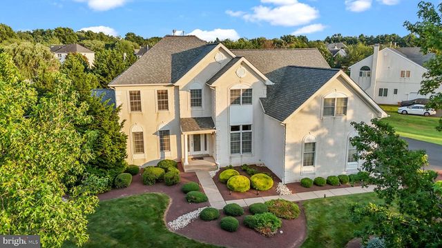 28 DARTMOUTH LN, Richboro, PA 18954