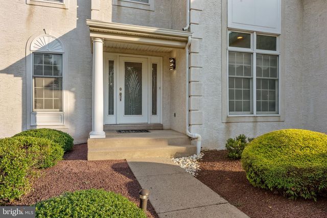28 DARTMOUTH LN, Richboro, PA 18954