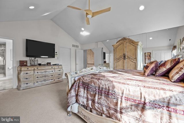 28 DARTMOUTH LN, Richboro, PA 18954