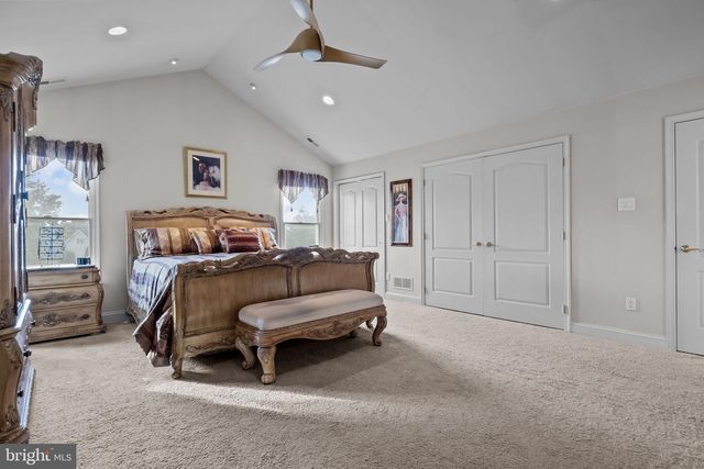 28 DARTMOUTH LN, Richboro, PA 18954