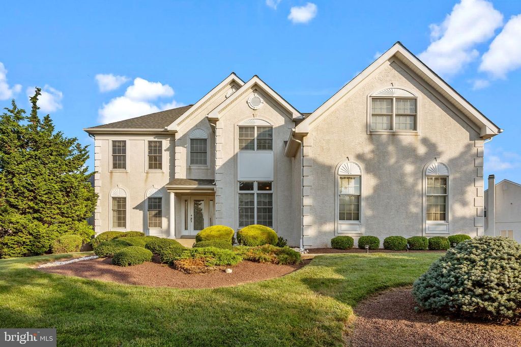 28 DARTMOUTH LN, Richboro, PA 18954