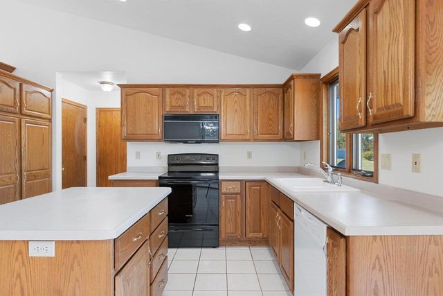 3910 MONROE ROAD, De Pere, WI 54115