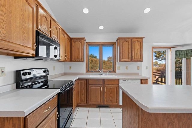 3910 MONROE ROAD, De Pere, WI 54115