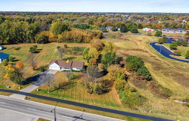 3910 MONROE ROAD, De Pere, WI 54115