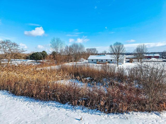 3910 MONROE ROAD, De Pere, WI 54115