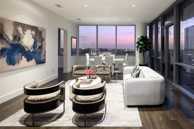 2200 Victory Avenue 2007, Dallas, TX 75219