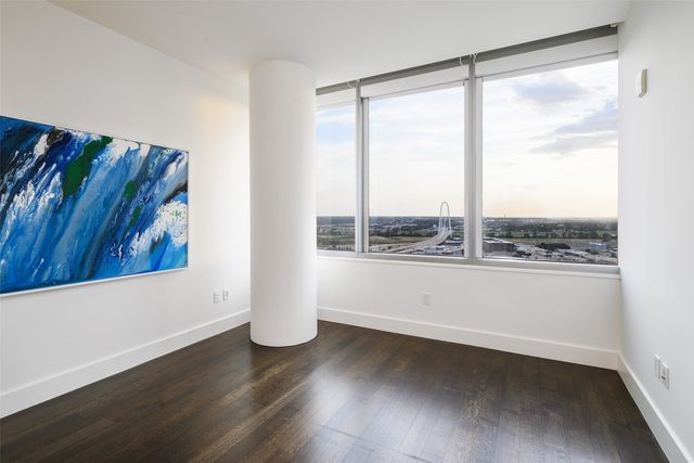 2200 Victory Avenue 2007, Dallas, TX 75219