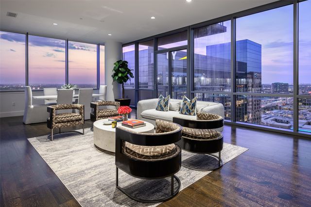 2200 Victory Avenue 2007, Dallas, TX 75219