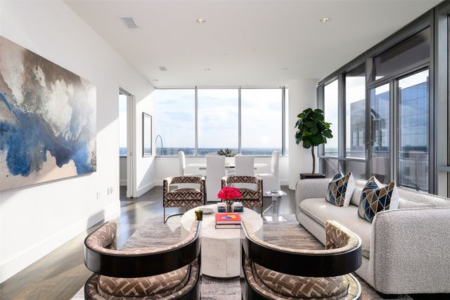 2200 Victory Avenue 2007, Dallas, TX 75219
