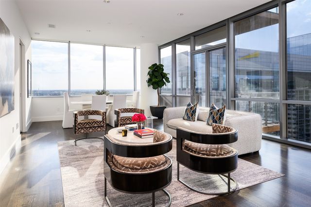 2200 Victory Avenue 2007, Dallas, TX 75219