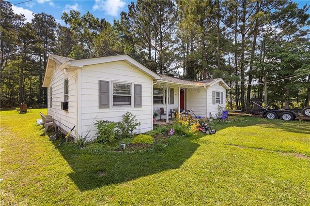 1934 Carolina RD, Suffolk, VA 23434