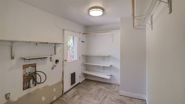 2201 Linwood Lane, Irving, TX 75061