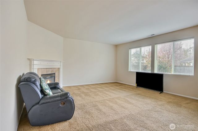 4036 Tribute Avenue E, Fife, WA 98424