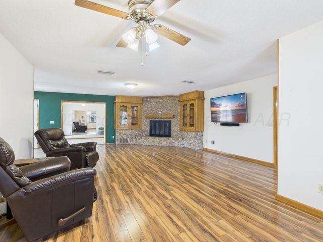 717 Phillips Drive, Dumas, TX 79029