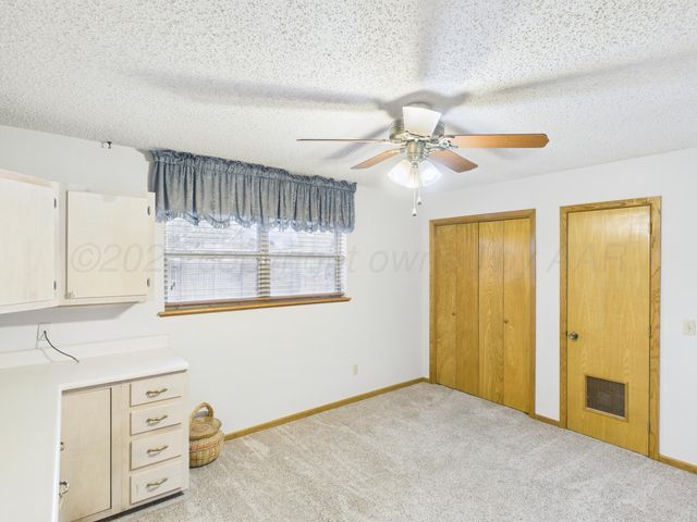 717 Phillips Drive, Dumas, TX 79029