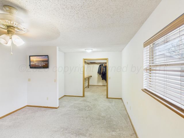 717 Phillips Drive, Dumas, TX 79029