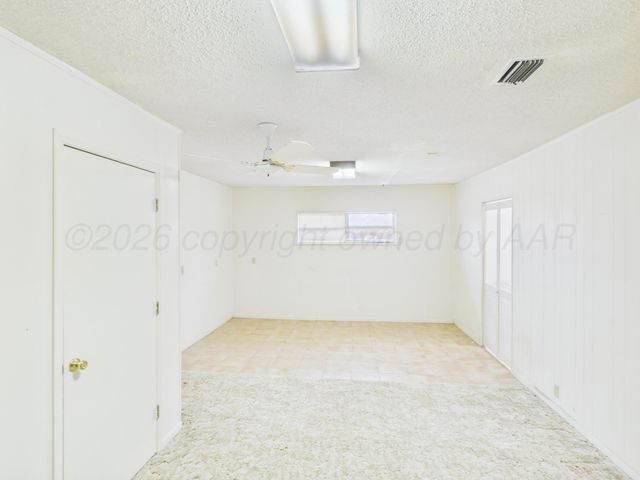 717 Phillips Drive, Dumas, TX 79029