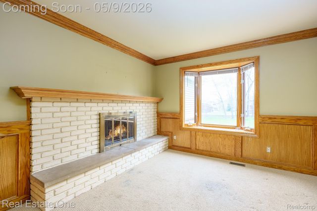 9243 Sherwood Drive, Springfield Charter Township, MI 48350
