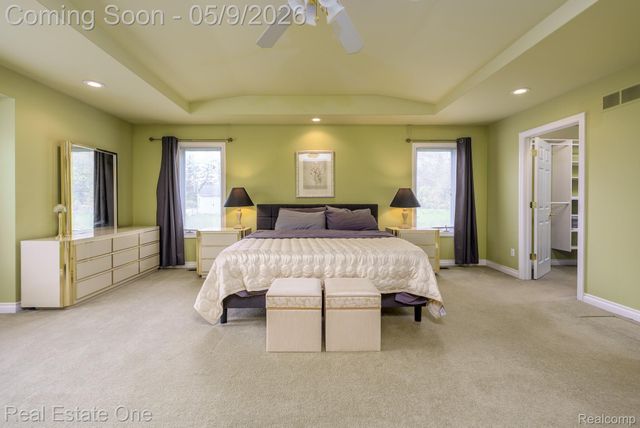 9243 Sherwood Drive, Springfield Charter Township, MI 48350