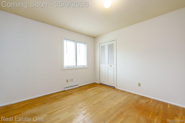 9243 Sherwood Drive, Springfield Charter Township, MI 48350