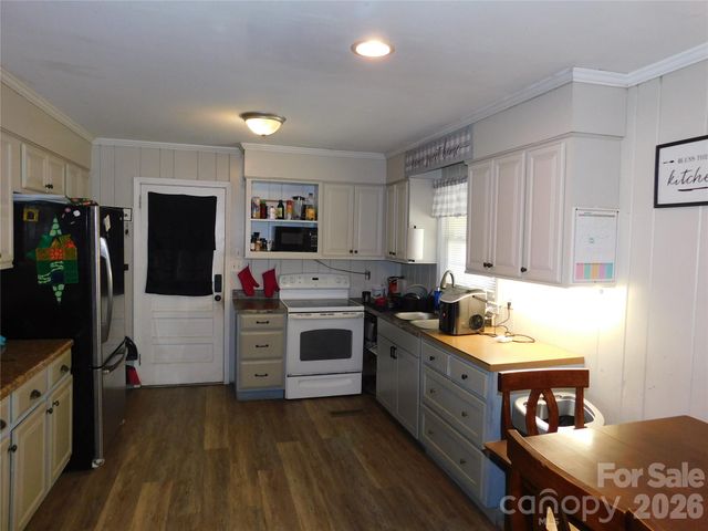 213 General J E Johnston Street, Stanley, NC 28164