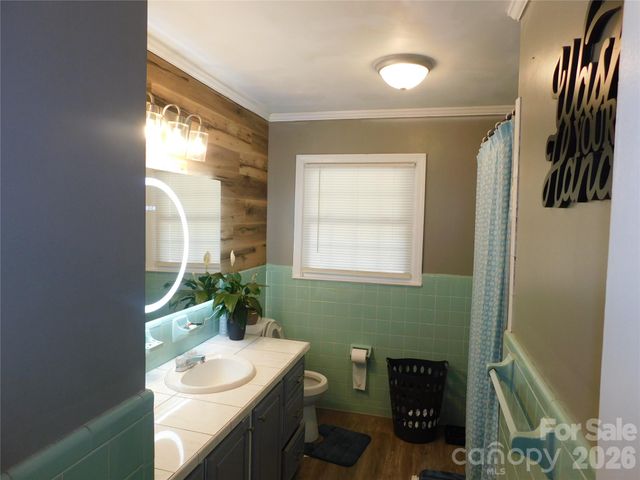213 General J E Johnston Street, Stanley, NC 28164